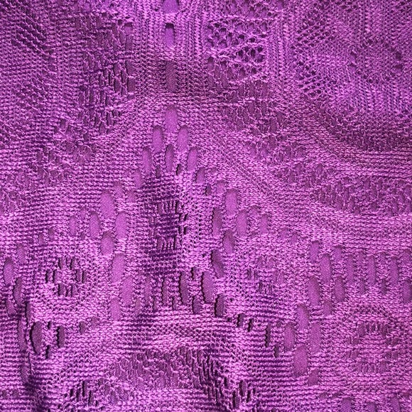 Xhilaration Brand Spaghetti Strap Top - Picture 3 of 4